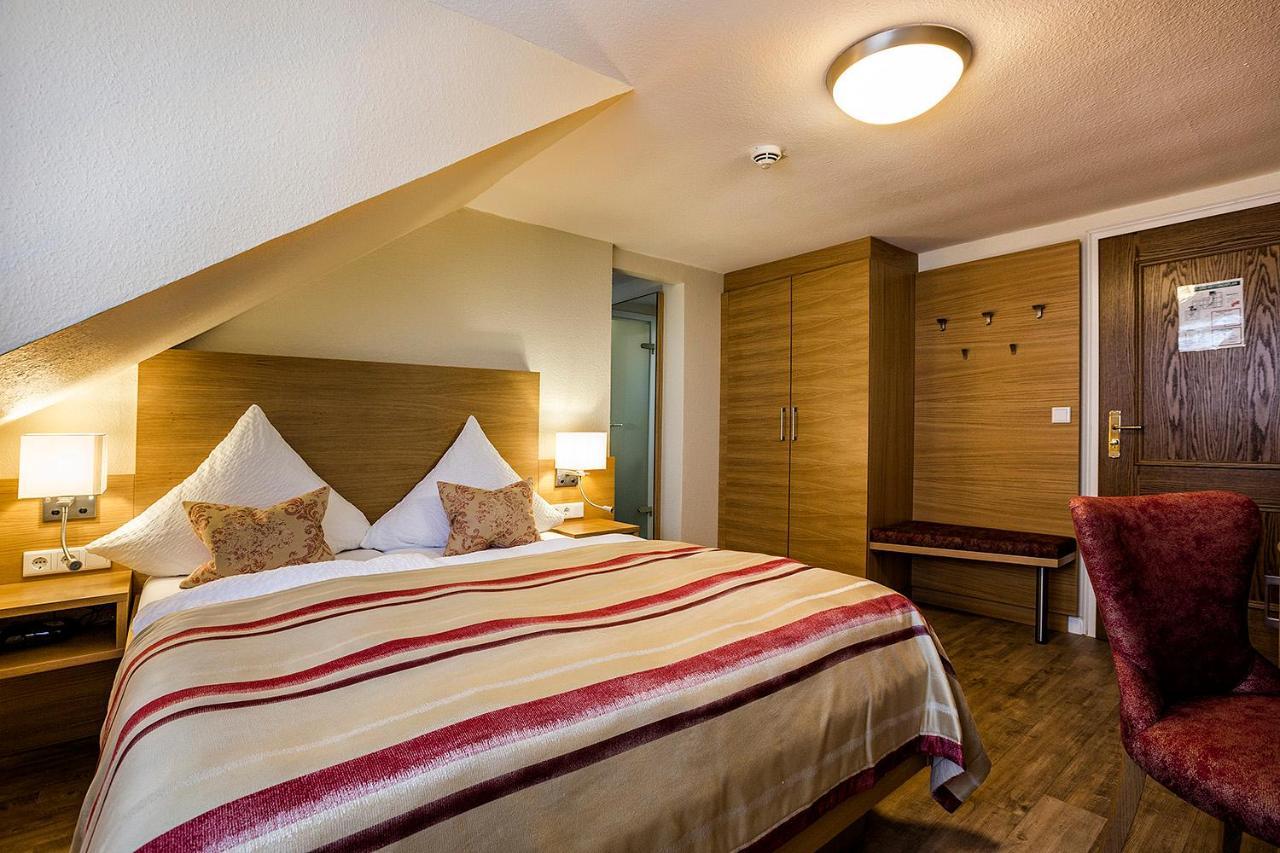 Hotel Neuwarft Altbau Dagebüll 外观 照片